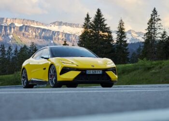 Lotus Emeya S