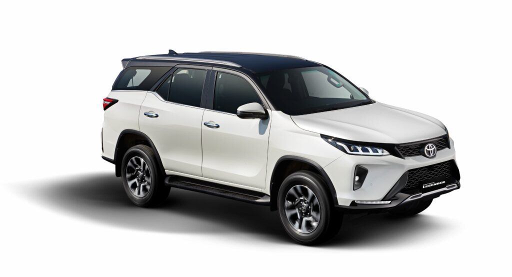 Fortuner GST Price Cut by more than 3 lakhs