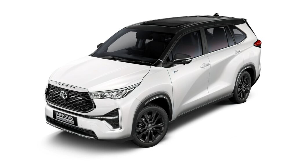 Toyota Innova HyCross Exclusive Edition