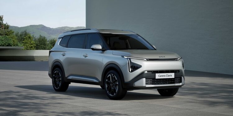2025 Kia Carens Clavis Price