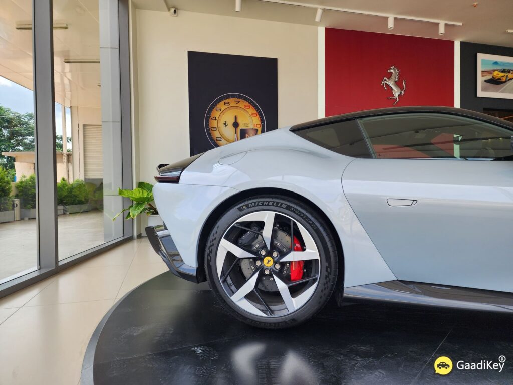 Ferrari 12Cilindri rear – Quad taillights and aggressive diffuser – GaadiKey exclusive