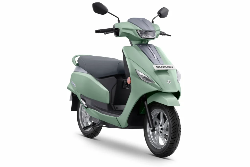 Suzuki e Access Battery Life.. New e Access scooter Jade Green Color