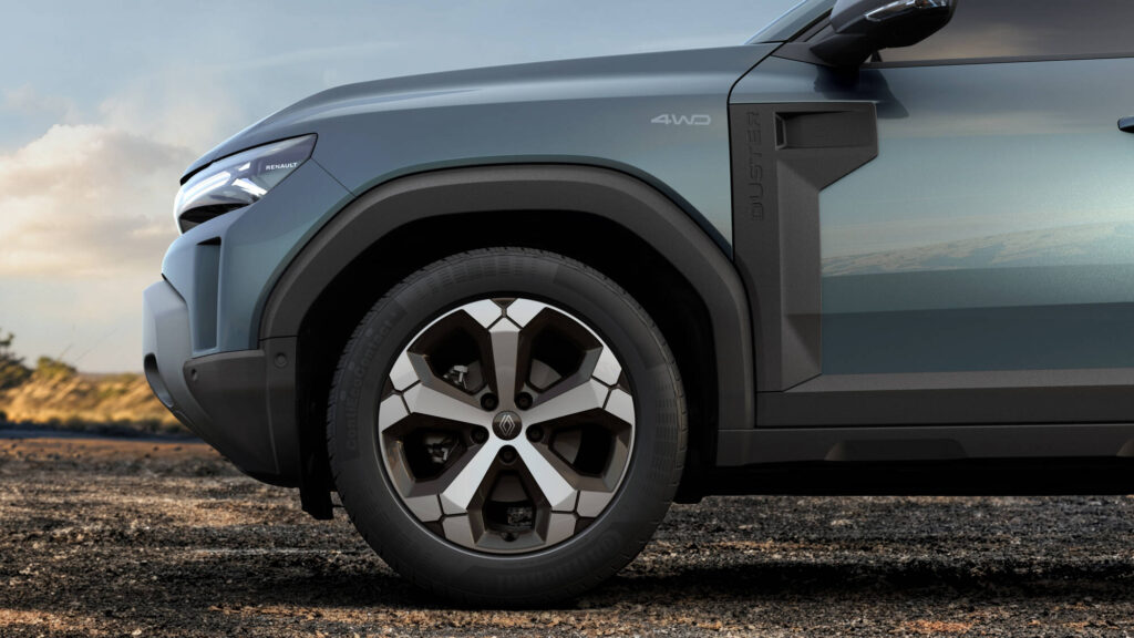 2026 Renault Duster 4WD Front Alloy Wheels
