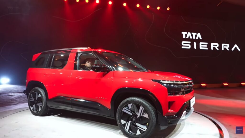 Tata Sierra Red Side Profile
