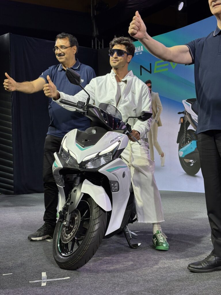 New Yamaha Aerox EV Photo