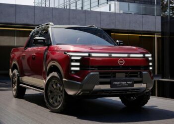 Nissan Frontier Pro PHEV China Launch Global Exports Soon - Nissan Frontier Pro in Red Color