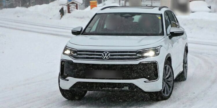 Volkswagen Tayron SUV White Color India