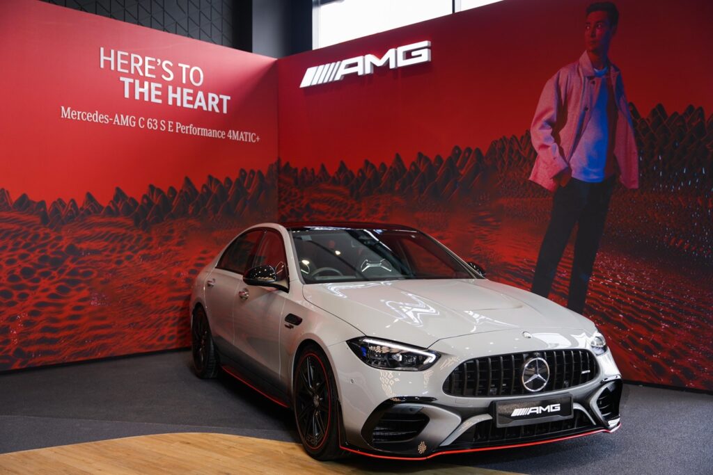 Mercedes-Benz AMG C63 Performance