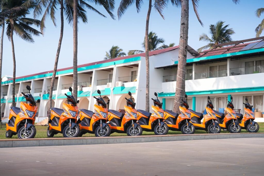 Simple Ultra 400 Km Range Electric Scooter