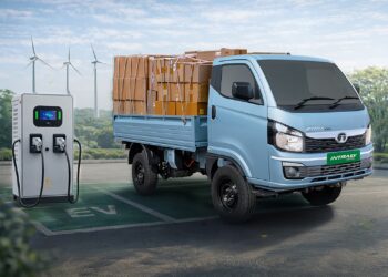 Tata Intra Commercial EV Pickup truck launch