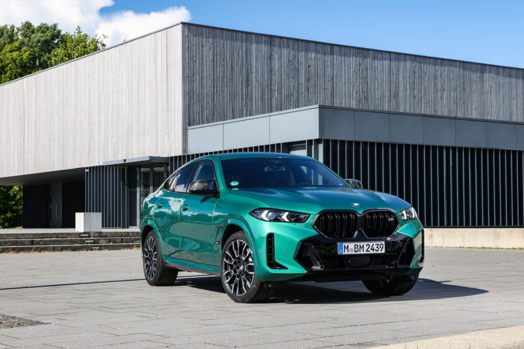 New 2026 BMW X6 M60i